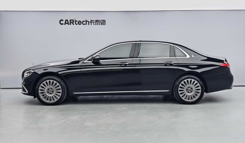 
								Mercedes-Benz E-Class 2023 E300L Luxury Edition full									
