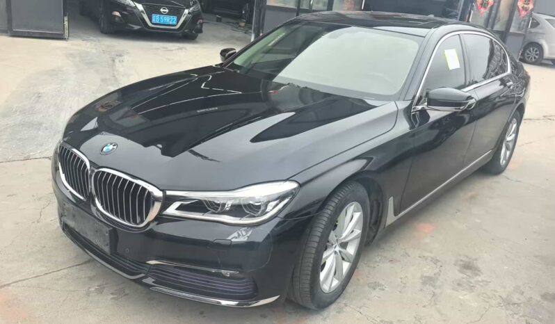 
								BMW 7 Series 2016 740Li Leading Edition full									