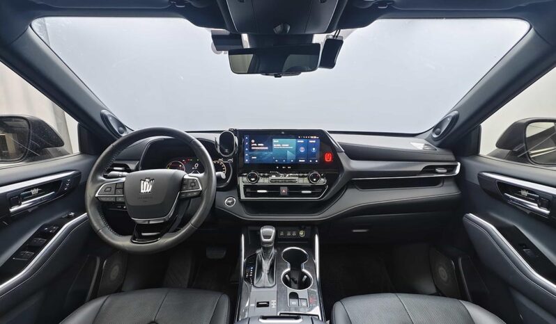 
								Toyota Crown Land Cruiser 2023 2.5L HEV AWD Flagship Edition full									