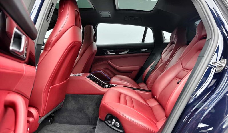 
								Porsche Panamera 2017 Model Panamera 4 Executive Long Wheelbase 3.0T full									