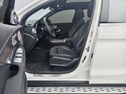 
										Mercedes-Benz GLC 2022 Facelift GLC300L 4MATIC Sport Edition Premium Collection full									