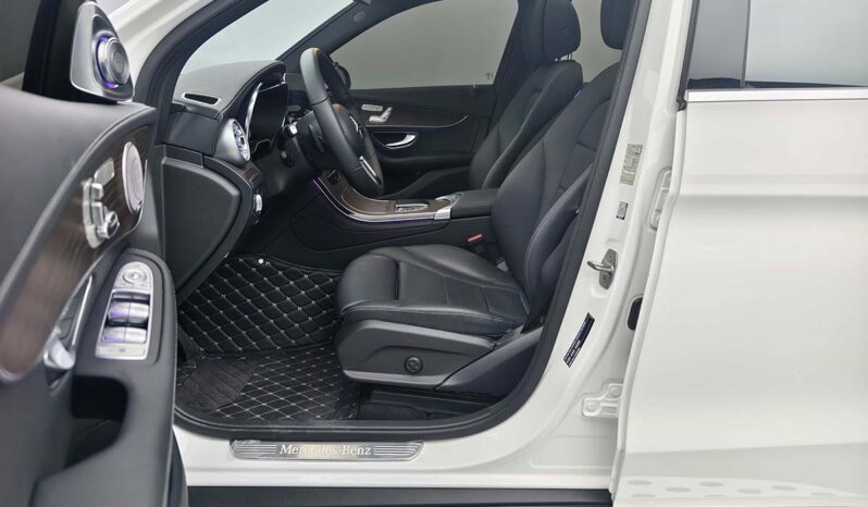 
								Mercedes-Benz GLC 2022 Facelift GLC300L 4MATIC Sport Edition Premium Collection full									