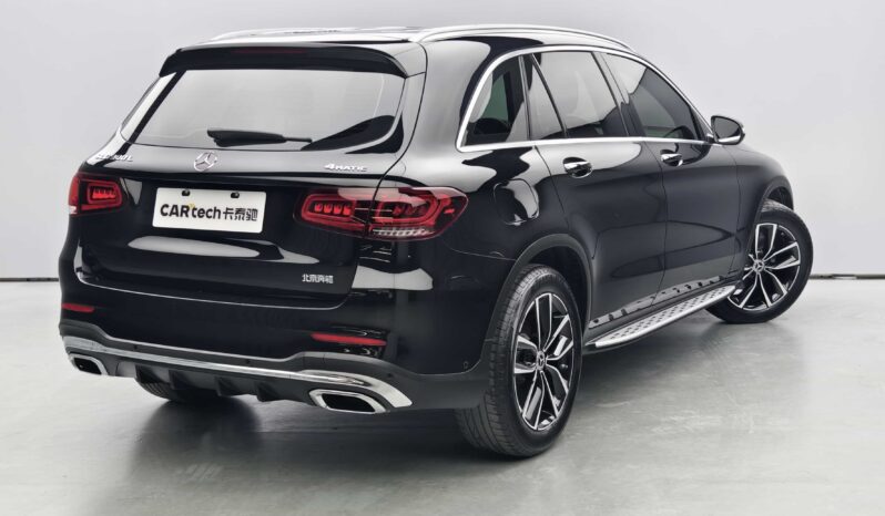 
								Mercedes-Benz GLC 2021 GLC300L 4MATIC Sport Edition full									