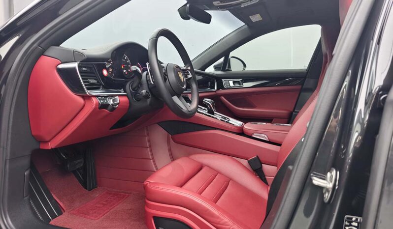 
								Porsche Panamera 2022 Panamera 4 Executive Long Wheelbase 2.9T full									