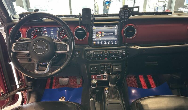 
								Jeep Gladiator 2022 3.6L Automatic Rubicon (Compliant with Canadian Specifications) full									