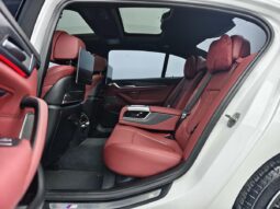 
										BMW 5 Series 2021 530Li Luxury M Sport Package full									