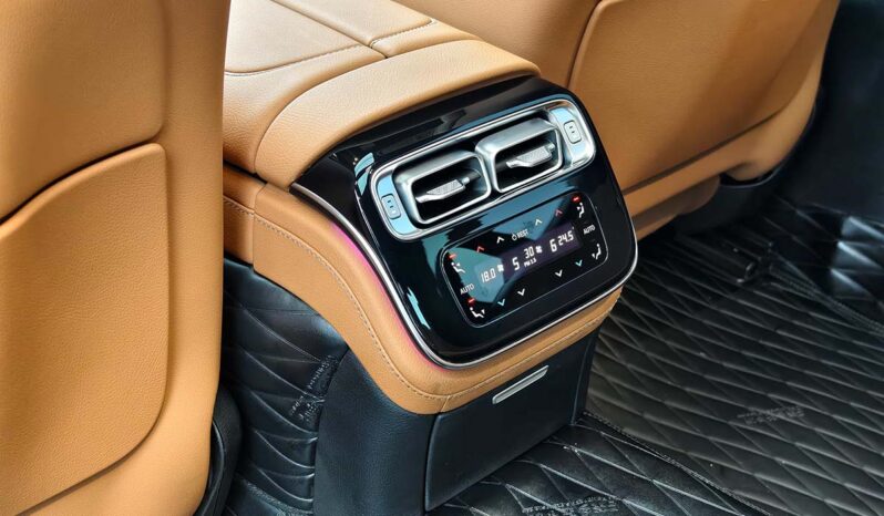 
								Mercedes-Benz S-Class 2022 Facelift S400L Business Edition full									