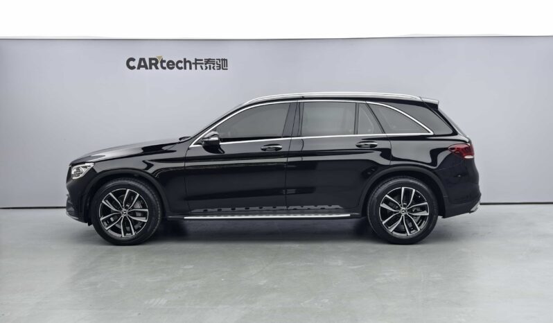 
								Mercedes-Benz GLC 2021 GLC300L 4MATIC Sport Edition full									