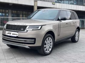 Land Rover Range Rover 2025 3.0L 6400PS Prestige Extended Wheelbase Seven-Seater