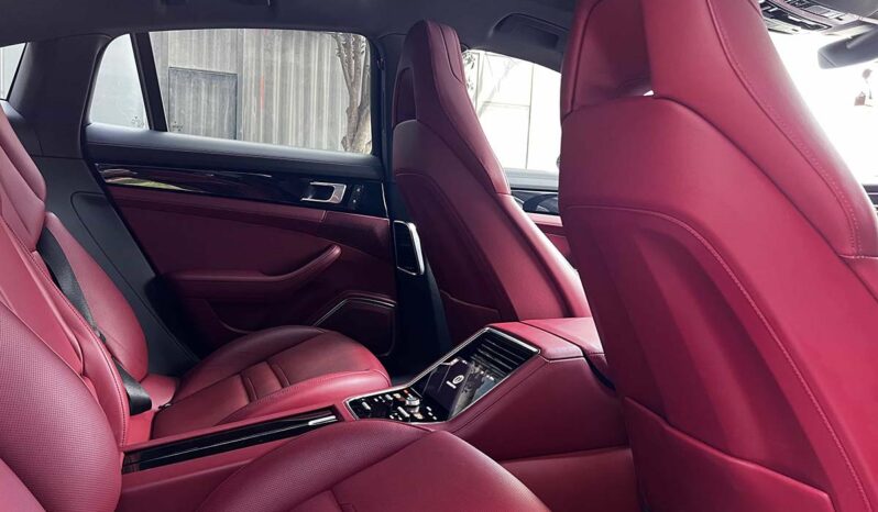 
								Porsche Panamera 2023 Model Panamera 2.9T full									