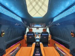 
										Mercedes-Benz Vito 2025 2.0T Business Edition 7-Seater full									