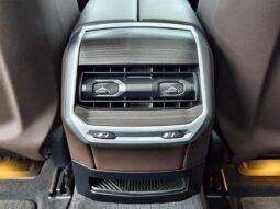 
										BMW 7 Series 2023 735Li M Sport Package full									