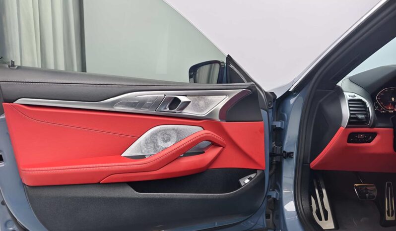 
								BMW 8 Series 2021 Facelift 840i xDrive Coupe M Sport Package full									