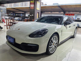 Porsche Panamera 2023 Model Panamera 2.9