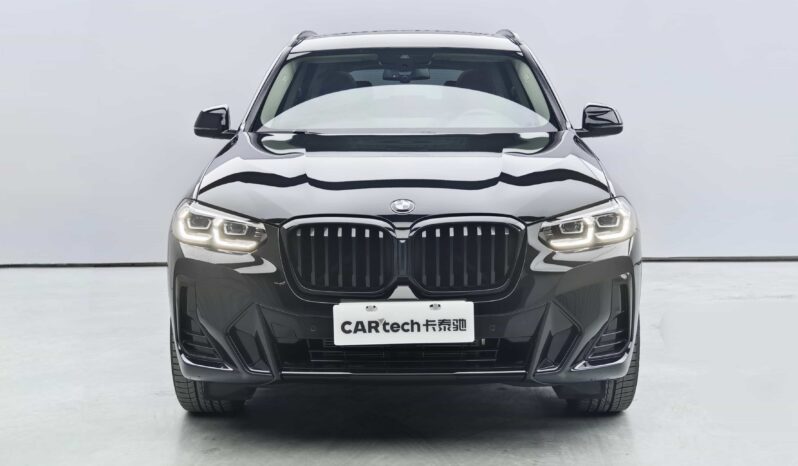 
								BMW X3 2022 xDrive30i Leading Edition M Night Package full									