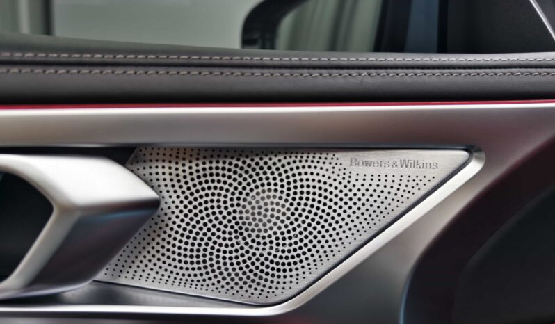 
								BMW 8 Series 2021 Facelift 840i xDrive Coupe M Sport Package full									