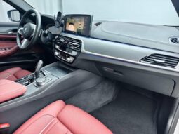 
										BMW 5 Series 2021 530Li Luxury M Sport Package full									