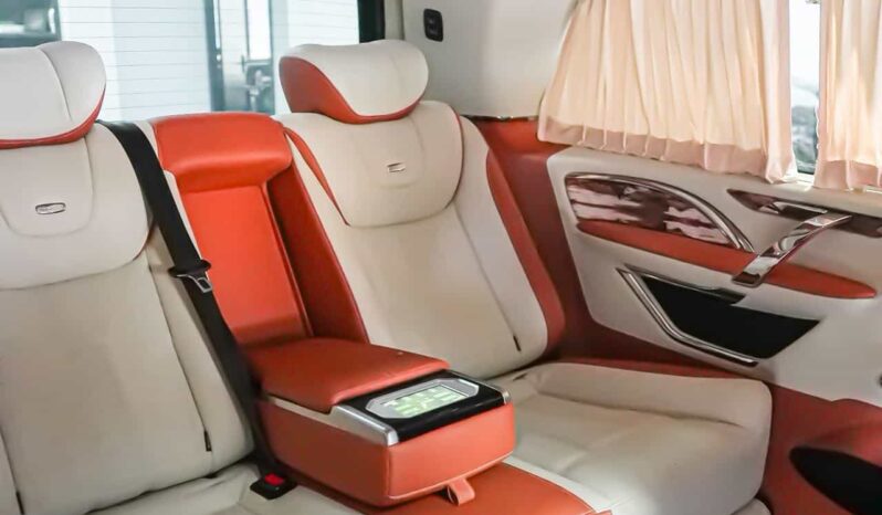 
								2022 Mercedes-Benz AUXUN Aoxuan 2.0T: AUXUN Aoxuan—Conquering the World full									