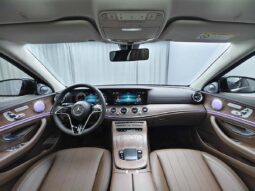 
										Mercedes-Benz E-Class 2023 E300L Luxury Edition full									