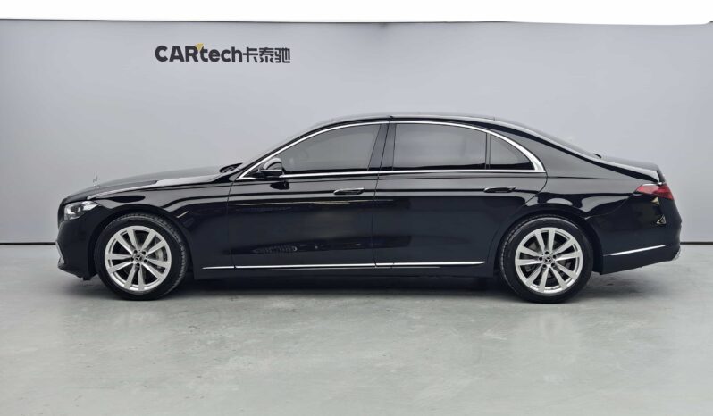 
								Mercedes-Benz S-Class 2022 Facelift S400L Business Edition full									