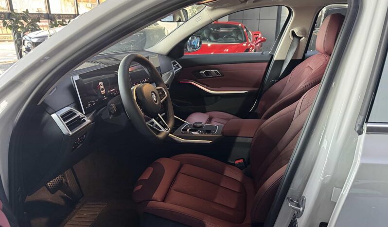 
								BMW 3 Series 2025 325iM Sport Package full									