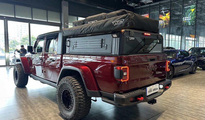 
								Jeep Gladiator 2022 3.6L Automatic Rubicon (Compliant with Canadian Specifications) full									