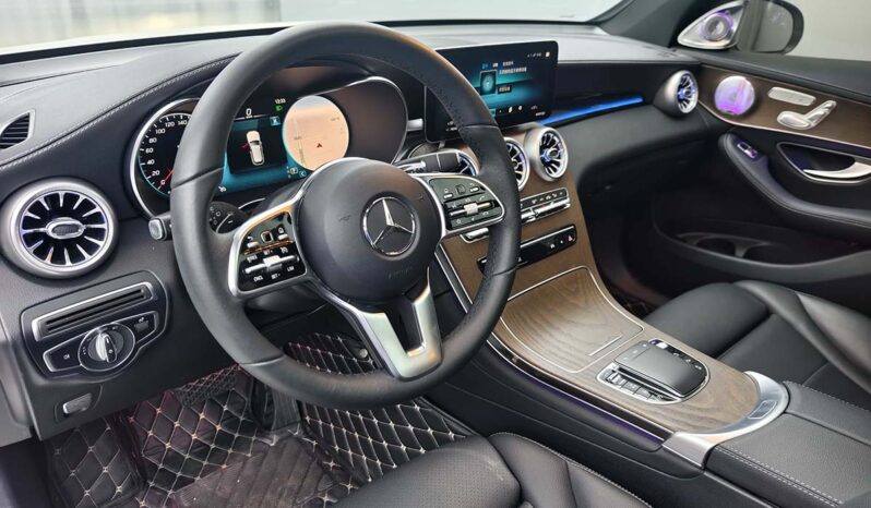 
								Mercedes-Benz GLC 2022 Facelift GLC300L 4MATIC Sport Edition Premium Collection full									