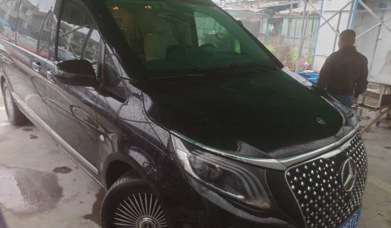 
								Mercedes-Benz Vito 2023 2.0T Business Edition 7-Seater full									