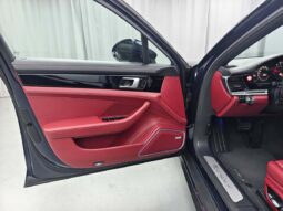 
										Porsche Panamera 2017 Model Panamera 4 Executive Long Wheelbase 3.0T full									