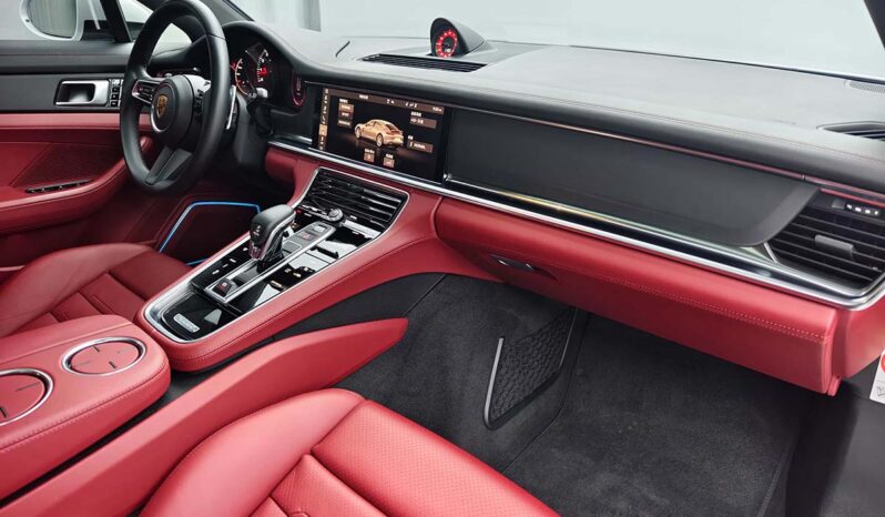 
								Porsche Panamera 2021 Model Panamera 4 Executive Extended Wheelbase 2.9T full									