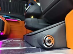 
										Mercedes-Benz Vito 2025 2.0T Business Edition 7-Seater full									