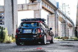 
										MINI JCW COUNTRYMAN 20212.0T JOHN COOPER WORKS full									