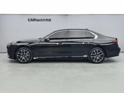 
										BMW 7 Series 2023 735Li M Sport Package full									