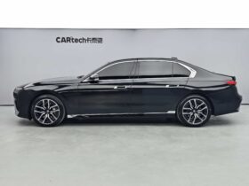 BMW 7 Series 2023 735Li M Sport Package