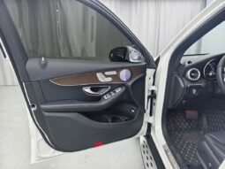 
										Mercedes-Benz GLC 2022 Facelift GLC300L 4MATIC Sport Edition Premium Collection full									