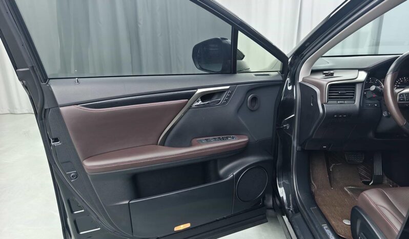 
								Lexus RX 2020 Model Year Facelift 300 FWD Comfort Edition full									