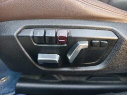 
										BMW 3 Series 2019 320LiM Sport Night Edition full									