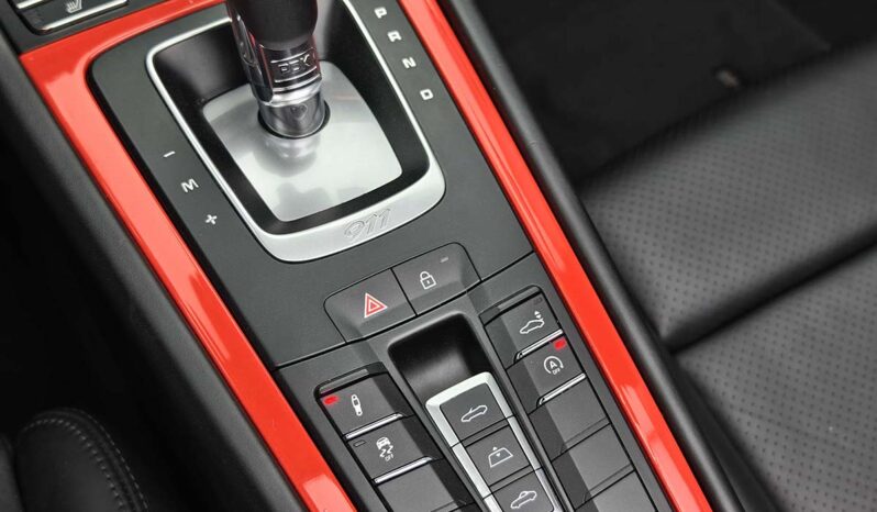 
								Porsche 911 2019 Carrera 4S Cabriolet 3.0T full									