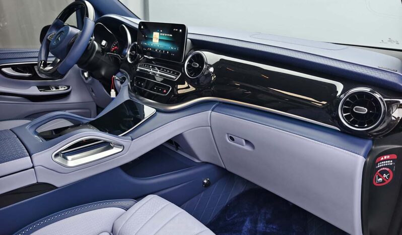 
								Karsen V-Class 2023 V260L Genesis full									