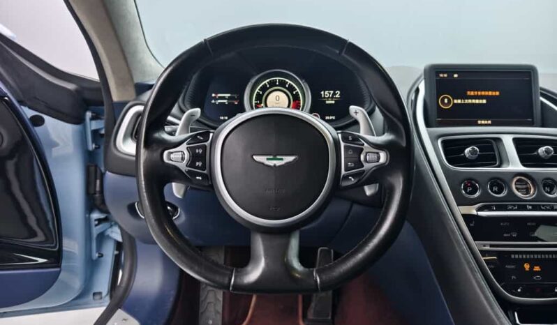 
								Aston Martin DB11 2017 Model 5.2L V12 full									