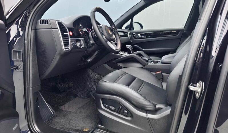 
								Porsche Cayenne 2022 Cayenne 3.0T full									