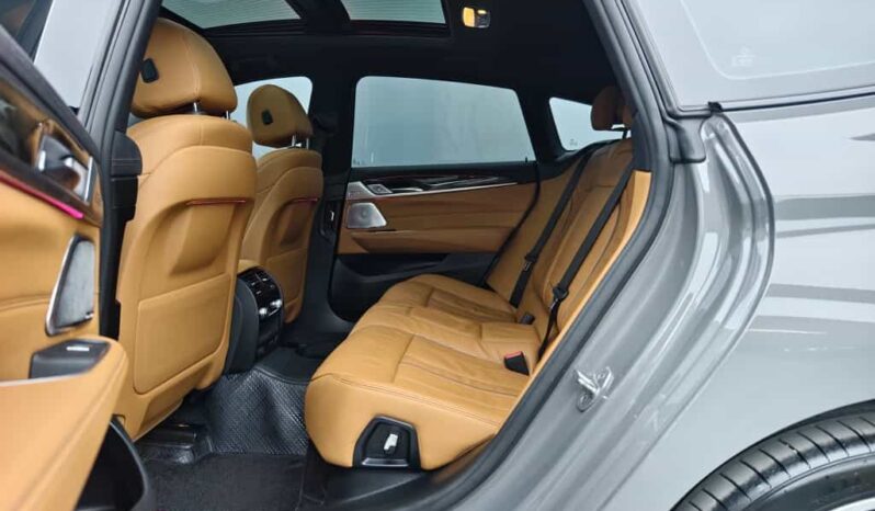 
								BMW 6 Series GT 2021 630i M Sport Package full									