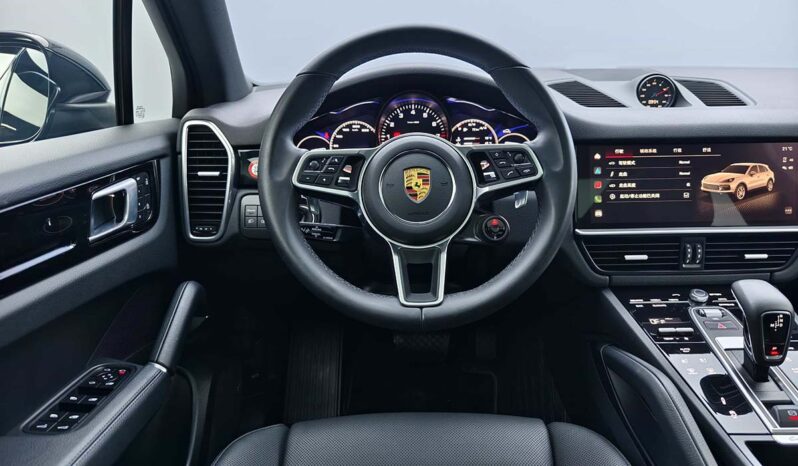 
								Porsche Cayenne 2022 Cayenne 3.0T full									