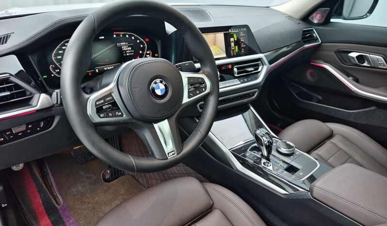 
								BMW 3 Series 2020 325LiM Sport Package full									