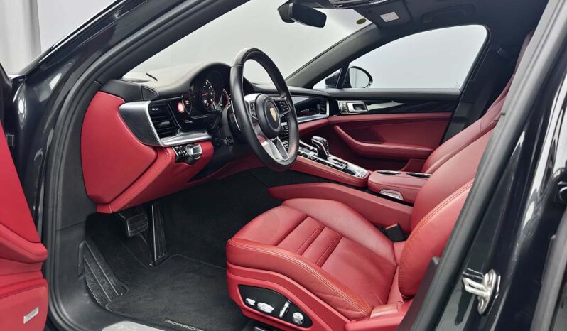 
								Porsche Panamera 2017 Panamera 4S Sport Turismo 2.9T full									