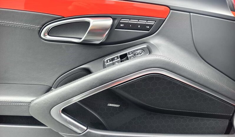 
								Porsche 911 2019 Carrera 4S Cabriolet 3.0T full									