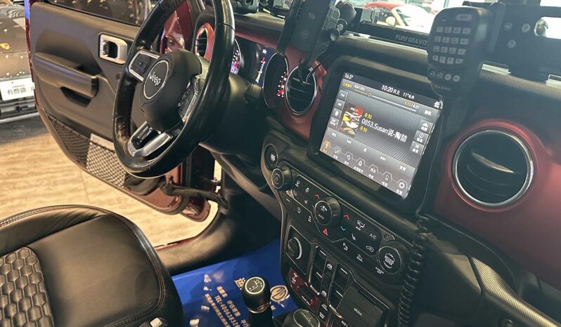 
								Jeep Gladiator 2022 3.6L Automatic Rubicon (Compliant with Canadian Specifications) full									