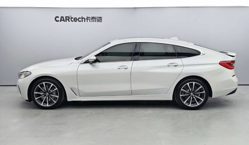 
								BMW 6 Series GT 2021 630i Luxury Design Package full									