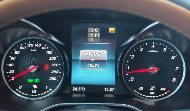 
								Mercedes-Benz V-Class 2023 V260L High Roof Custom Edition full									