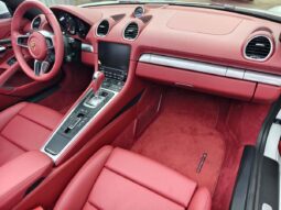 
										Porsche 718 2021 Boxster 2.0T full									